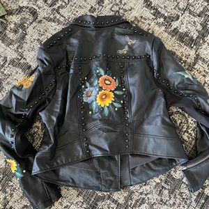 Jacket women’s size XL